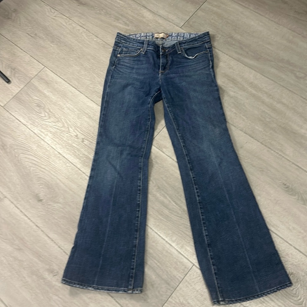 121. Paige flare jeans size 28